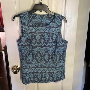 J. McLaughlin Tania Sleeveless Crew Neck Jacquard Top